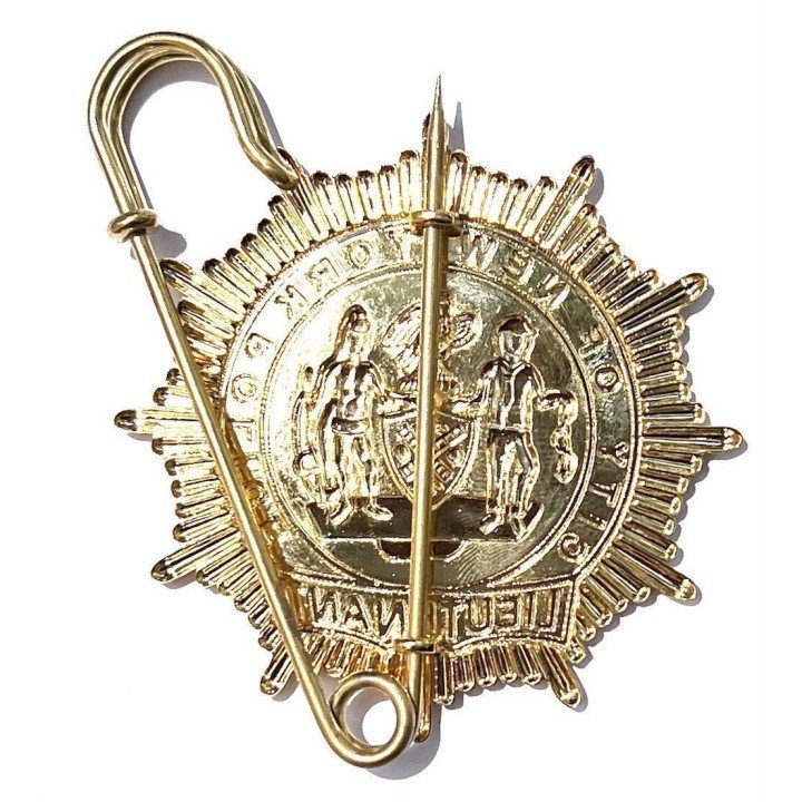 placa-teniente-policia-nueva-york-3