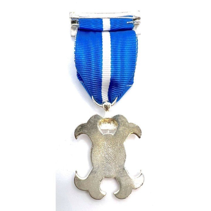 CRUZ-MÉRITO-CIVIL-PLATA-1