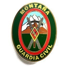 SPANISH-CIVIL-GUARD-MOUNTAIN-BADGE