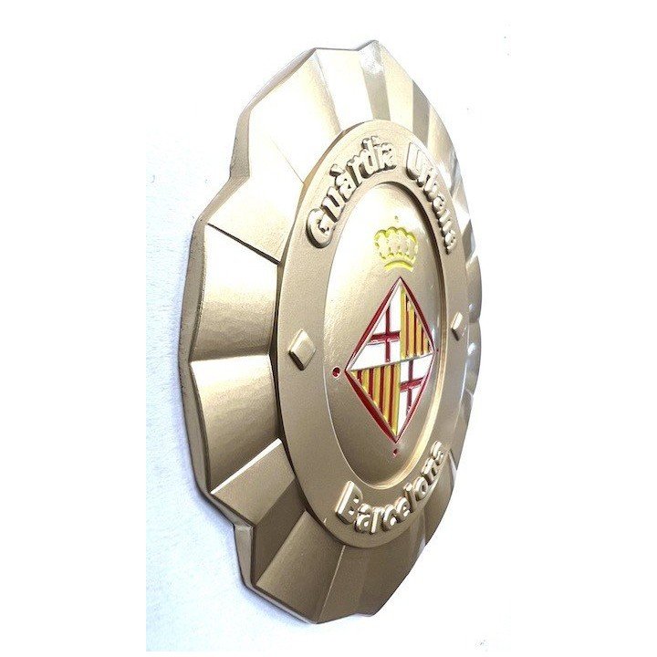 BARCELONA-LOCAL-POLICE-BADGE-3