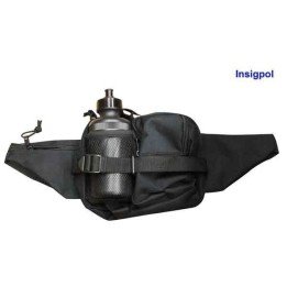 bolsa-rinonera-con-botella-agua