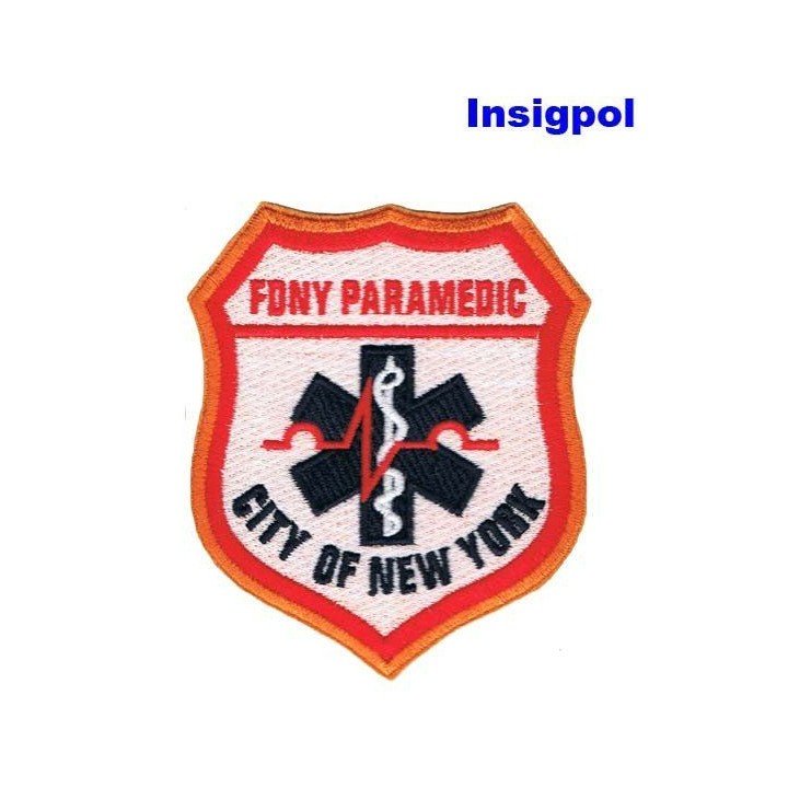 PARCHE-PARAMEDICO-NUEVA-YORK
